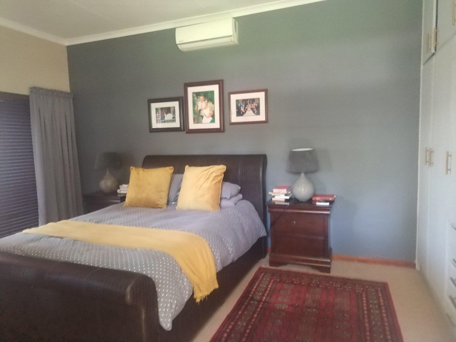 4 Bedroom Property for Sale in Middelpos Northern Cape